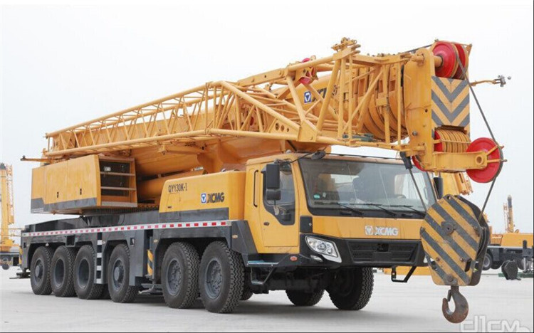 XCMG Manufacturer 130 Ton Big Crane Machinery with Parts QY130K China Crane Machine Price